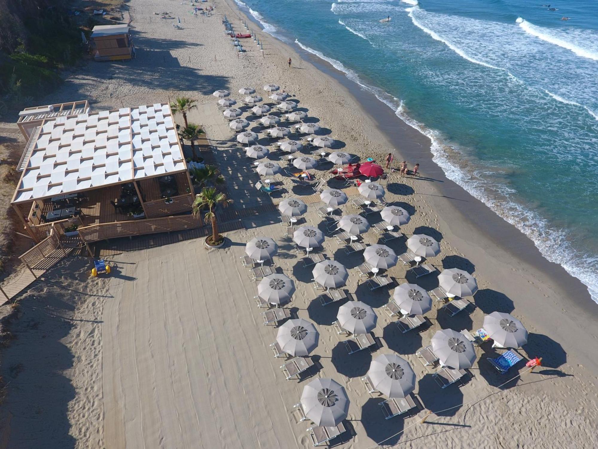 Residence Le Palme - Appartamenti Sul Mare - Spiaggia Tra Palinuro E Caprioli Пискиота Екстериор снимка